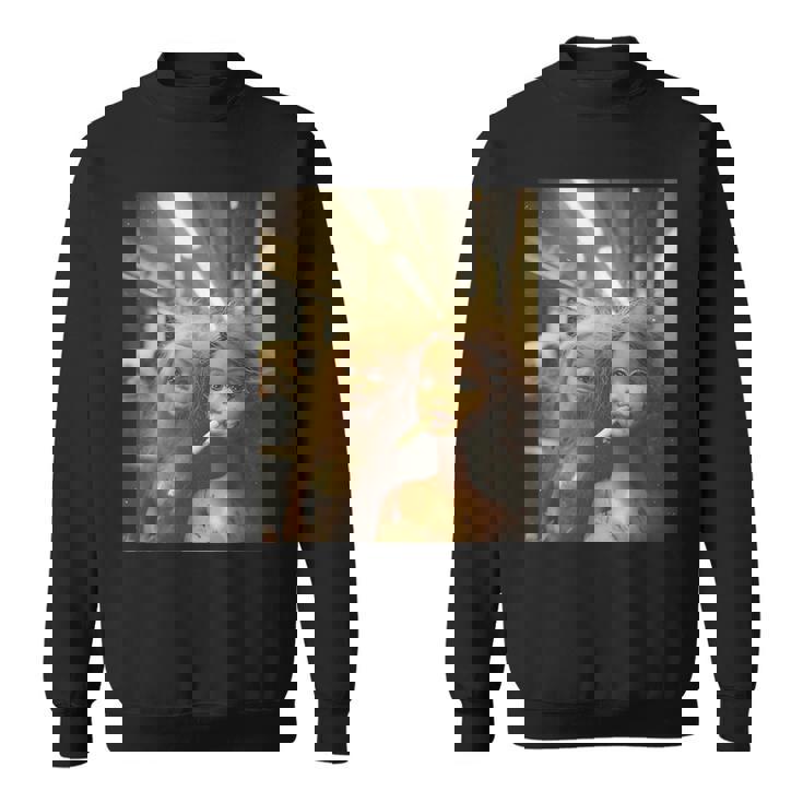 アンティーク調のドールフェイスミーム スウェットシャツ