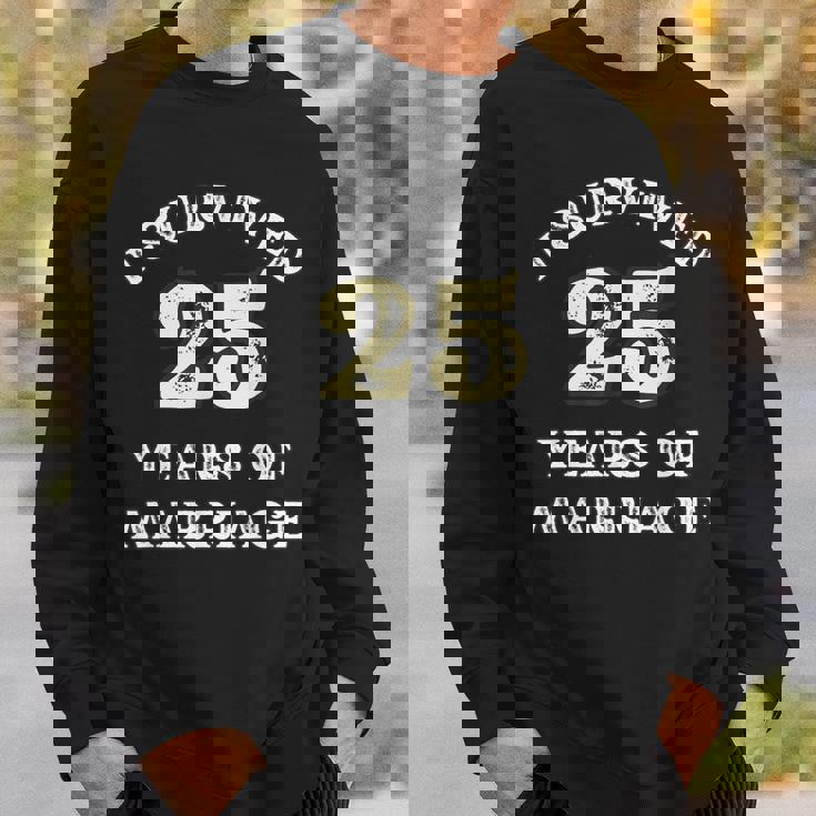 25 Years Of Marriage For ギフト 結婚25周年記念 スウェットシャツ 彼への贈り物