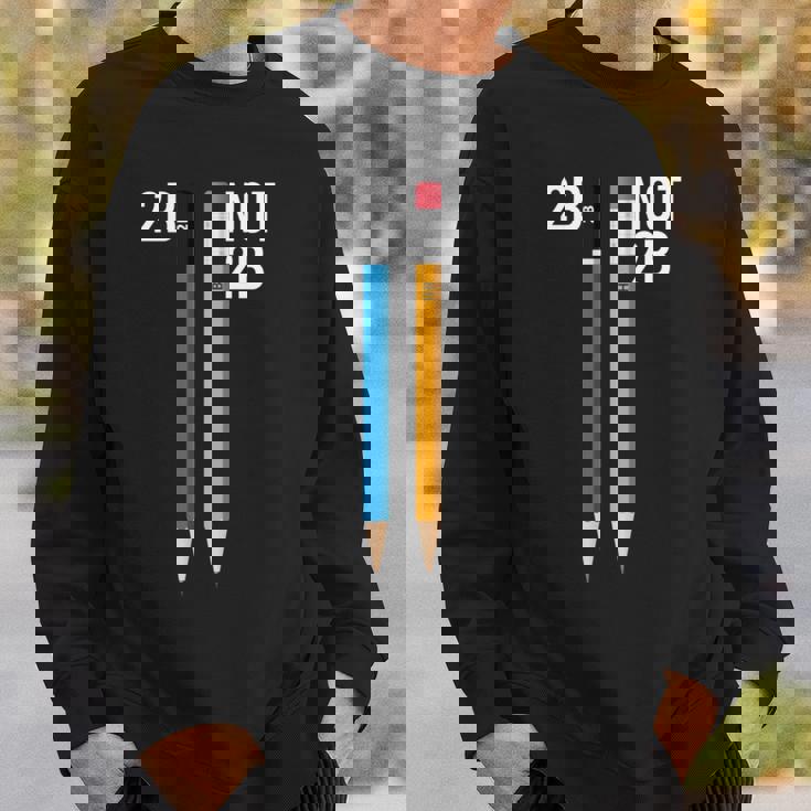 2B Or Not 2B 鉛筆 シェイクスピア ハムレット 引用 面白い 長袖tシャツ スウェットシャツ 彼への贈り物