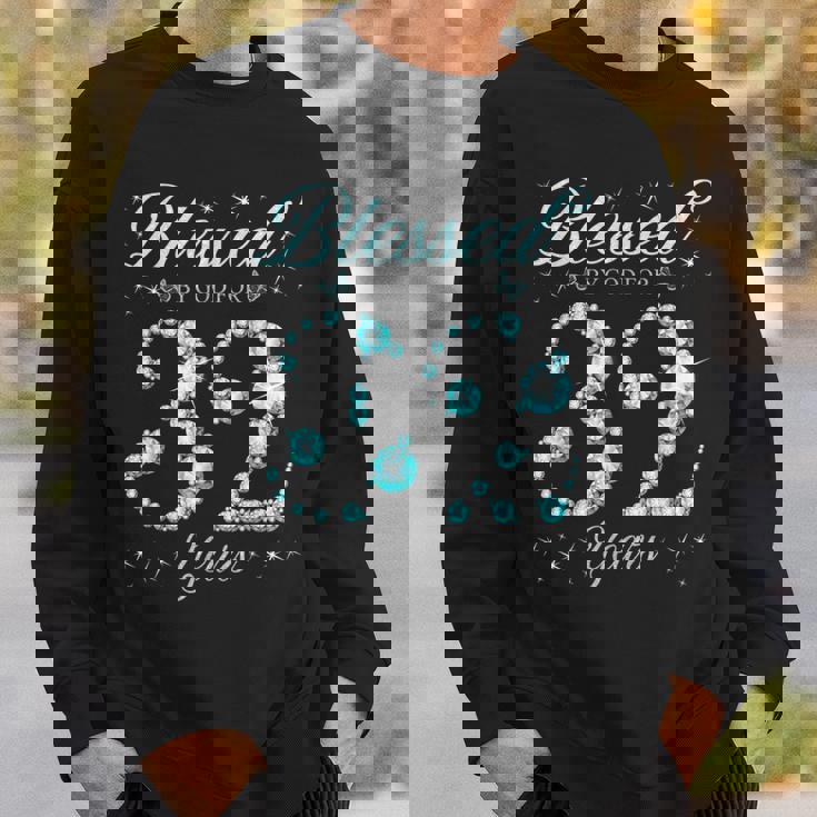 32歳の32歳の誕生日bデーパーティーに神に祝福されて スウェットシャツ 彼への贈り物