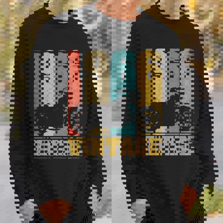 60 歳の誕生日バイカーギフトtシャツ-ヴィンテージ1966バイク スウェットシャツ 彼への贈り物