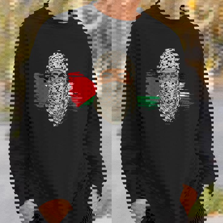 Keffiyehスカーフのパレスチナの若い男 パレスチナサポーター スウェットシャツ 彼への贈り物