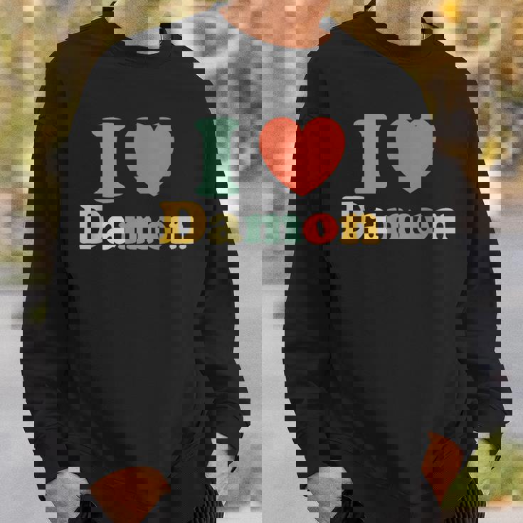 I Love Damon I Heart Damon レッド ハート バレンタイン スウェットシャツ 彼への贈り物