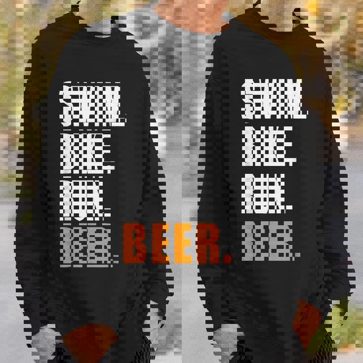 Swim Bike Run スイム バイク ラン ビール トライアスロン トライアスロン スポーツ メンズ レディース スウェットシャツ 彼への贈り物