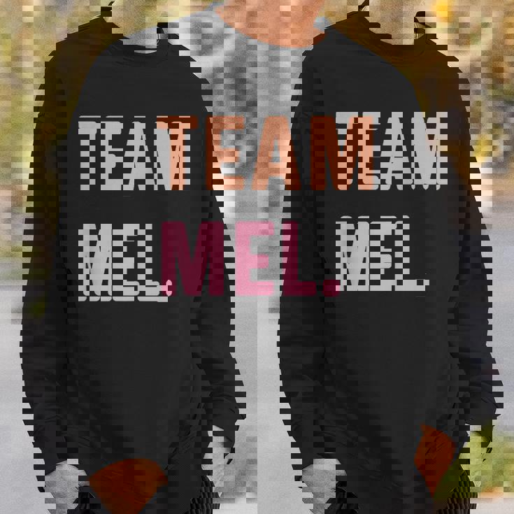 Team Mel 名前 スウェットシャツ 彼への贈り物