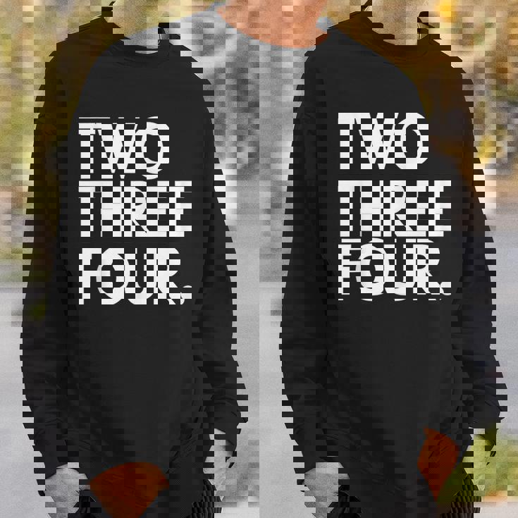 Two Three Four 市外局番 234 アクロン オハイオ州 米国 スウェットシャツ 彼への贈り物