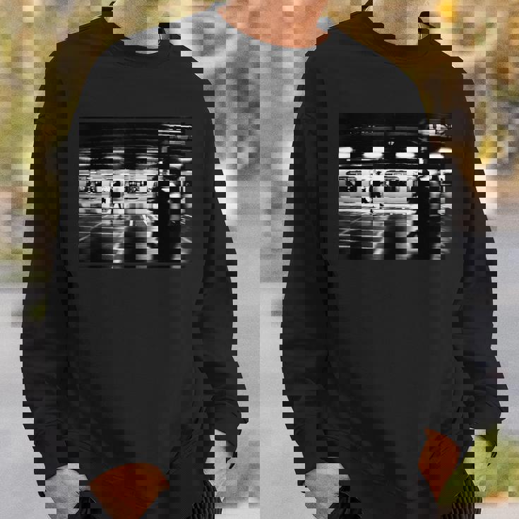 Urban Motion Monochrometreet Photography スウェットシャツ 彼への贈り物