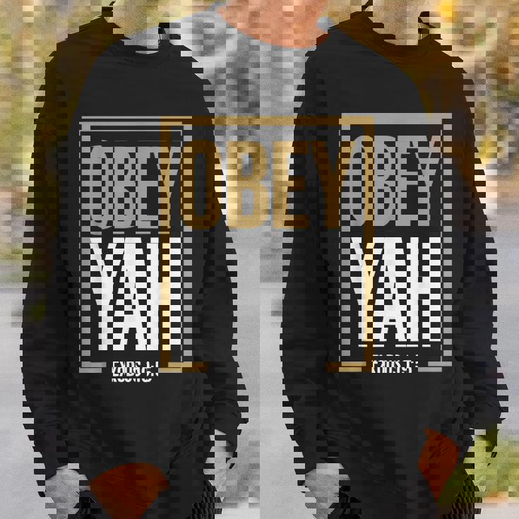 Yah Exodus 19 スウェットシャツ 彼への贈り物