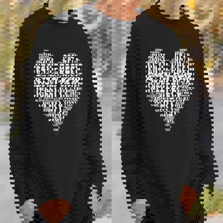 アシスタントプリンシパル ワードクラウド ハート アシスタントプリンシパル スウェットシャツ 彼への贈り物