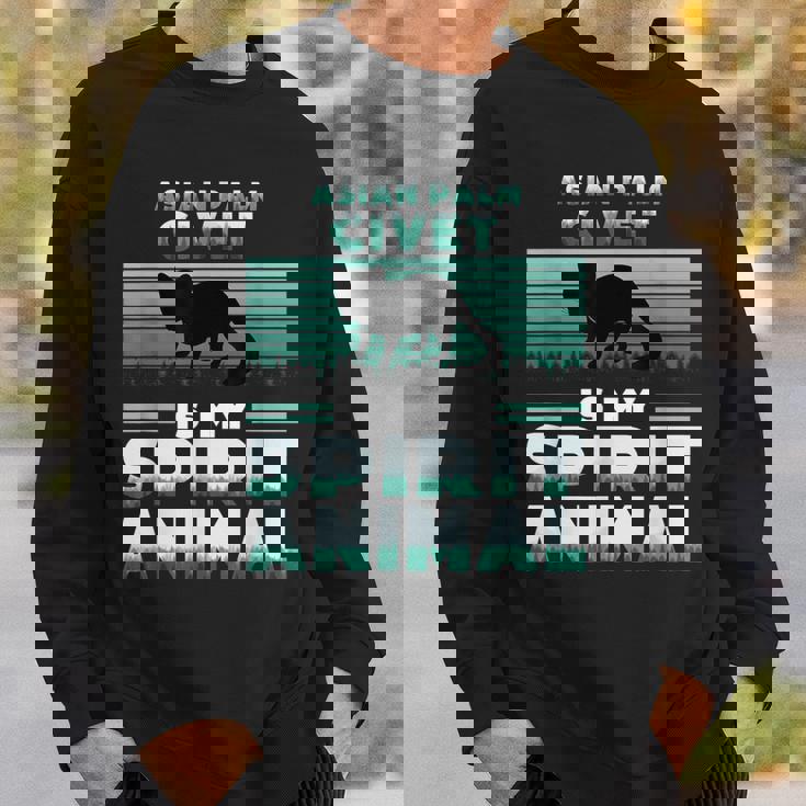 アジアンパームシベットは私のスピリットアニマルラバーです スウェットシャツ 彼への贈り物