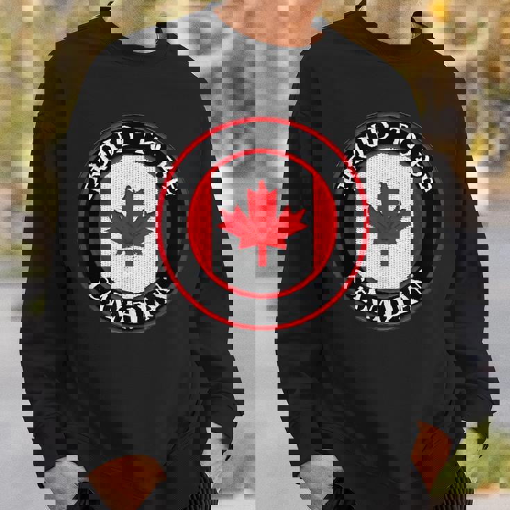 カナダ国旗tシャツ、カナダのtシャツ、カナダ国旗、カナダ地図 スウェットシャツ 彼への贈り物