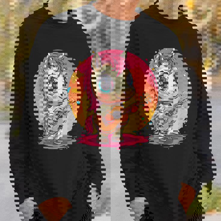 ギターを持った愛らしいポニー スウェットシャツ 彼への贈り物