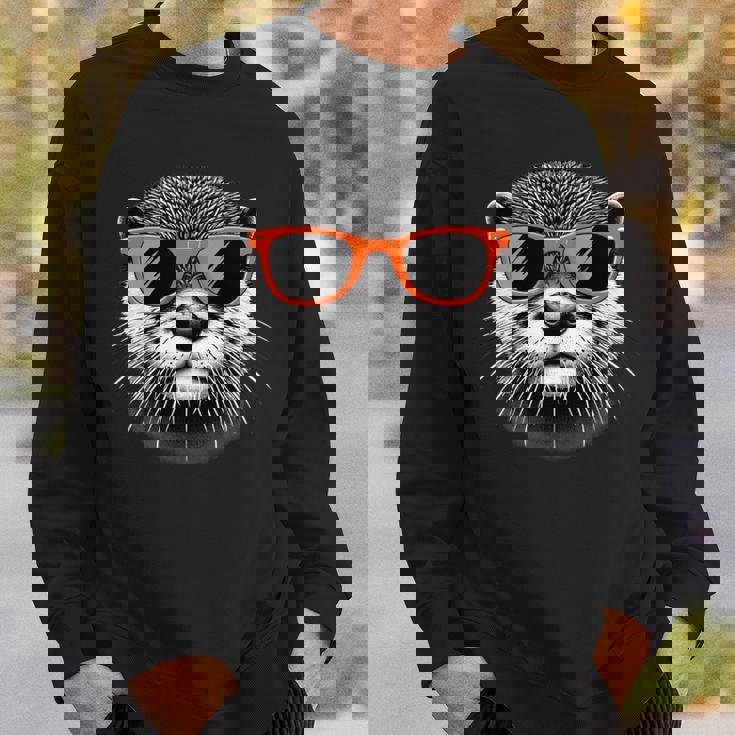 サングラスをかけたクールなカワウソのグラフィックアート 長袖tシャツ スウェットシャツ 彼への贈り物