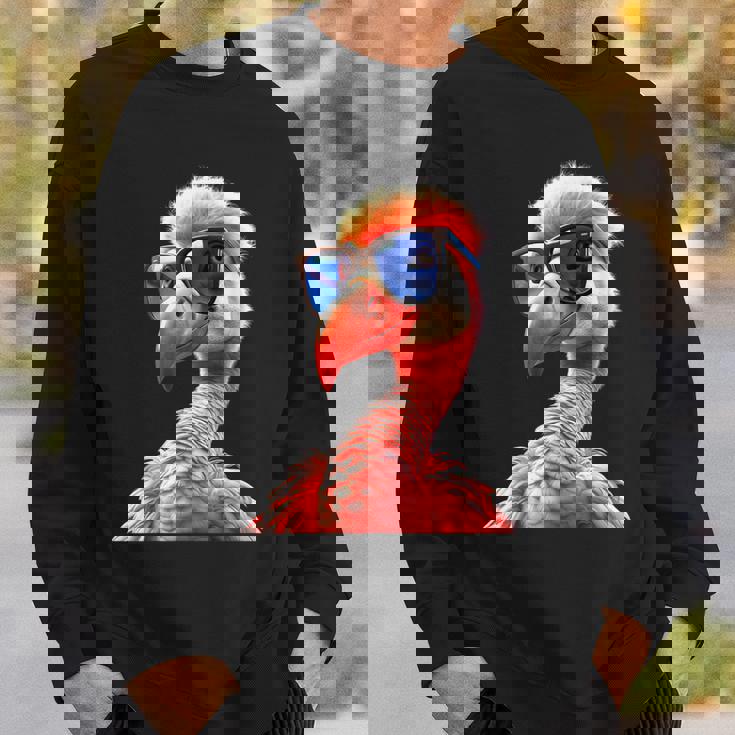 サングラスをかけたフラミンゴ フラミンゴが大好き かわいいフラミンゴ スウェットシャツ 彼への贈り物