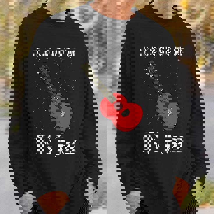 ジャズミュージックとジャズギター-調子が狂っていない 長袖tシャツ スウェットシャツ 彼への贈り物