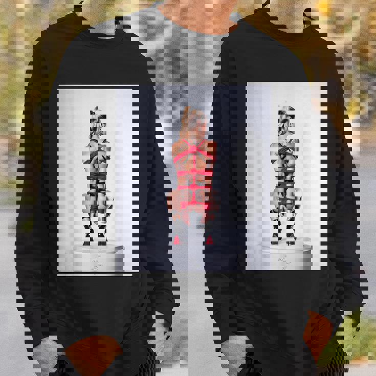 セクシーガールグラフィックtシャツ シバリロープのセクシーなピンナップガール スウェットシャツ 彼への贈り物