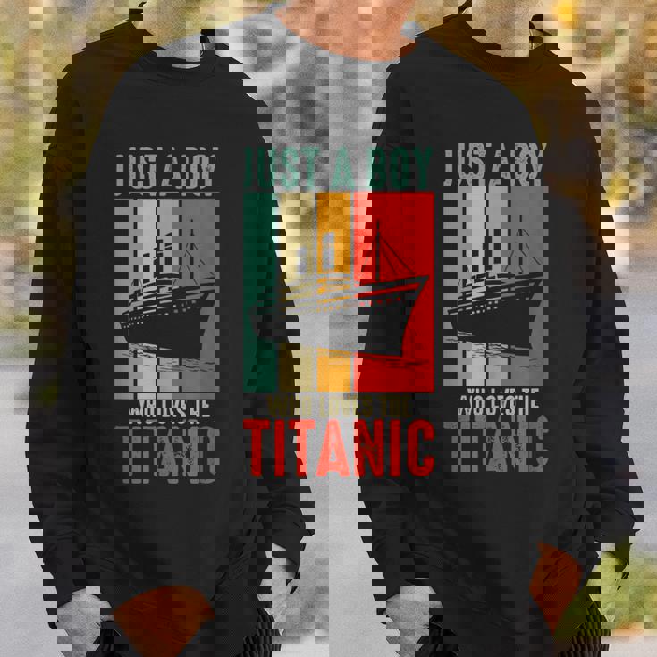 タイタニックボーイラブズ タイタニック ボーイズ タイタニック ボーイズ キッズ ユース スウェットシャツ 彼への贈り物