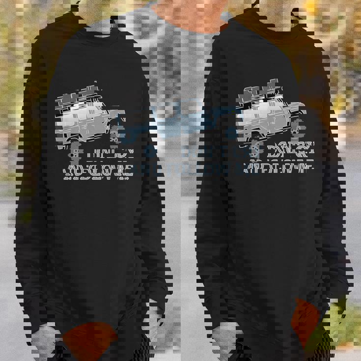 ディフェンダー ルーフテント オフロード 4X4 トラベル 乗り物 ギフト 面白い スウェットシャツ 彼への贈り物