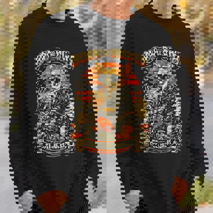 バイクでコーヒーを飲むチワワ Digor スウェットシャツ 彼への贈り物