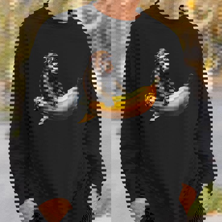 バナナロケットの宇宙飛行士猿 スウェットシャツ 彼への贈り物