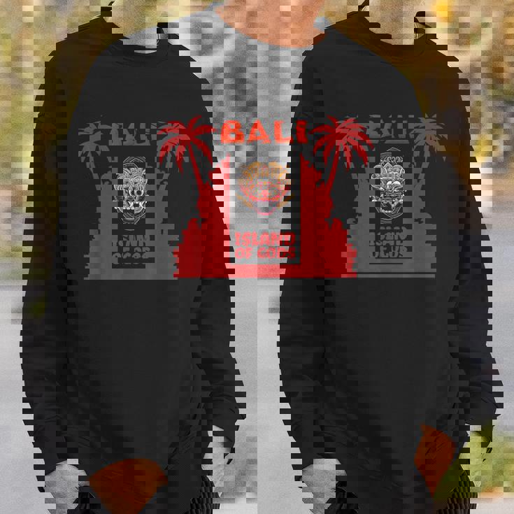 バリ島 バロンマスク バリの神話 邪悪な魔女 神殿 悪魔の女王 ガルダ バリ島 神 インドネシア 島 お土産 ウブド スウェットシャツ 彼への贈り物