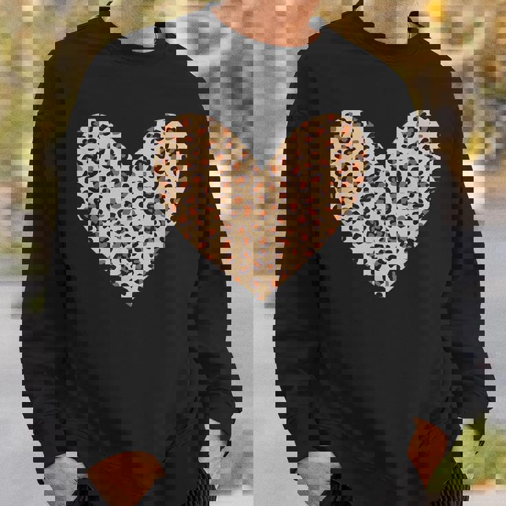 ヒョウ柄のハート／チーター柄のデザイン スウェットシャツ 彼への贈り物