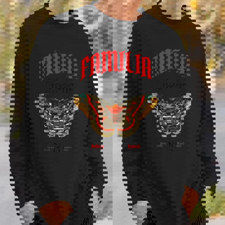 ファミリア モナルカ ベレザ ナチュラル ミグラシオン マシヴァ スウェットシャツ 彼への贈り物