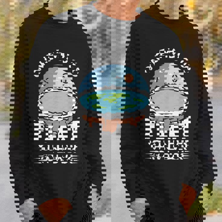 フラットアースデザインのアイデア 一度行けばフラット陰謀論 スウェットシャツ 彼への贈り物