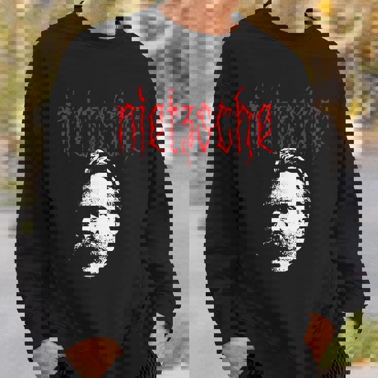 フリードリヒ・ニーチェ-金属の哲学者の設計 スウェットシャツ 彼への贈り物