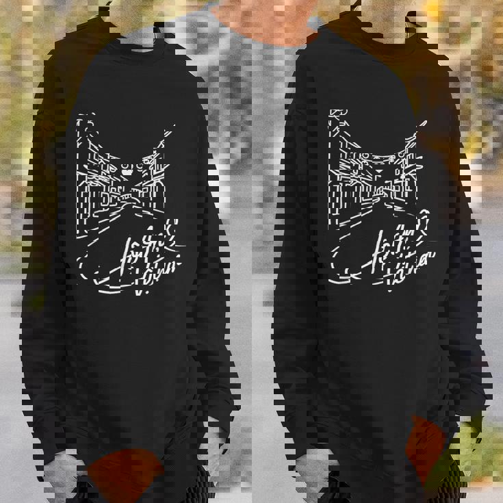 ホイアン、ベトナムシグネチャーハートアート ベトナムのお土産 スウェットシャツ 彼への贈り物