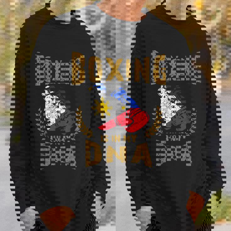 ボクシングは私の Dna にある フィリピン国旗のボクシング グローブ スウェットシャツ 彼への贈り物