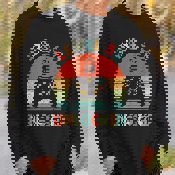 レベル53アンロック ヴィンテージ 53歳の誕生日ゲーマー 面白いゲーム スウェットシャツ 彼への贈り物