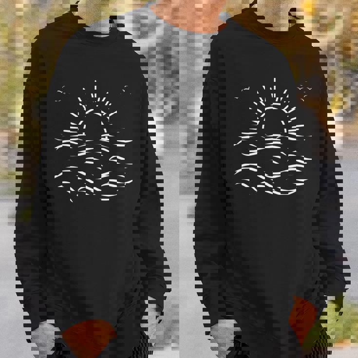 ヴィンテージ 海 夕日 鳥 飛ぶ 穏やかな 波 沿岸 自然 長袖tシャツ スウェットシャツ 彼への贈り物