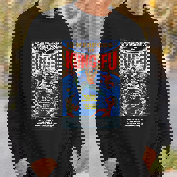ヴィンテージカンフー格闘技映画レトロギフト スウェットシャツ 彼への贈り物