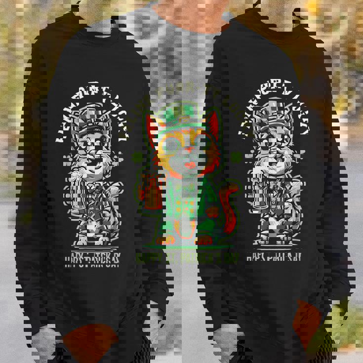 猫のパーティラッキー：セント・パトリックス・デーの猫愛好家たち スウェットシャツ 彼への贈り物