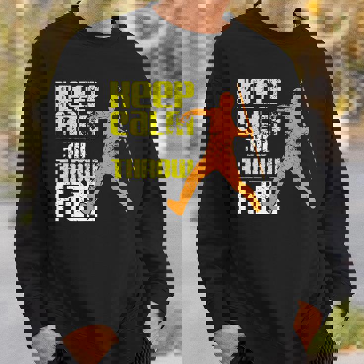 落ち着いて遠くに投げろ スウェットシャツ 彼への贈り物