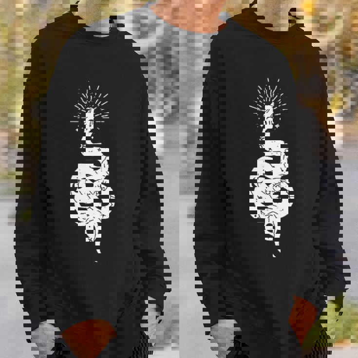 蛇 神秘主義 オカルティズム イルミナティ フリーメイソン 魔法erpent Mysticism Occultism スウェットシャツ 彼への贈り物