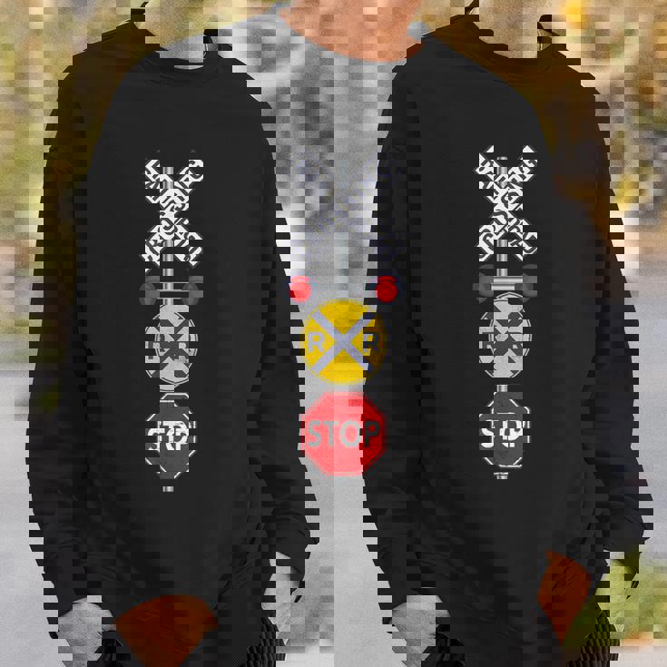 鉄道 踏切 標識 電車 作業員 エンジニア Railfan スウェットシャツ 彼への贈り物