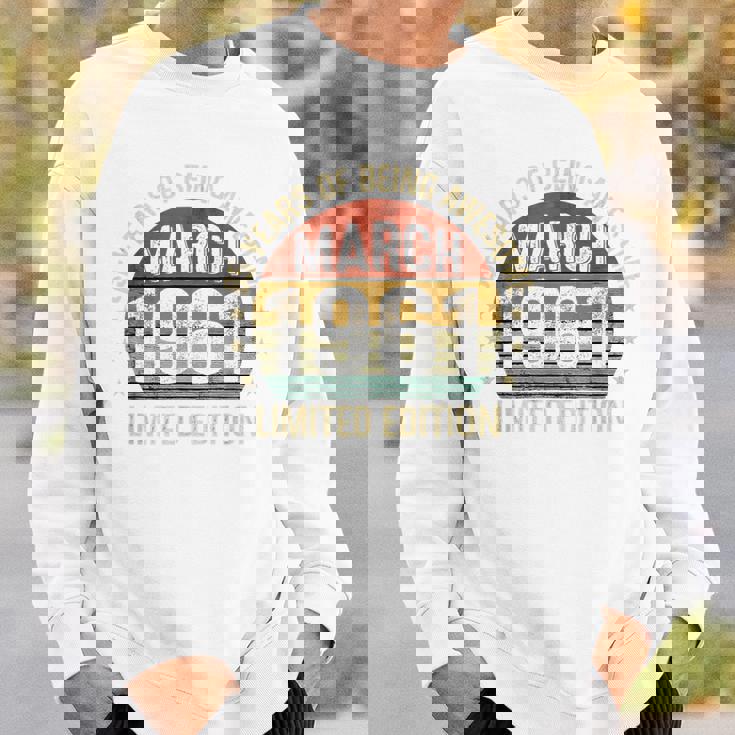 1961年3月の誕生日記念限定版ヴィンテージ65歳。 スウェットシャツ 彼への贈り物