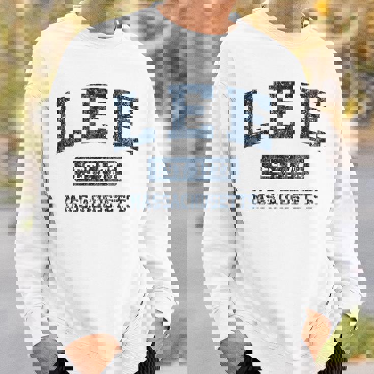 Lee Massachusetts Ma ビンテージスポーツデザイン ネイビー 長袖tシャツ スウェットシャツ 彼への贈り物