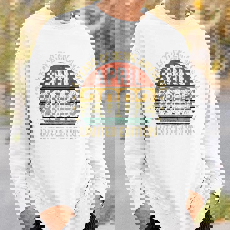 On Back 2002年4月の誕生日 限定版 ヴィンテージ 24Th スウェットシャツ 彼への贈り物