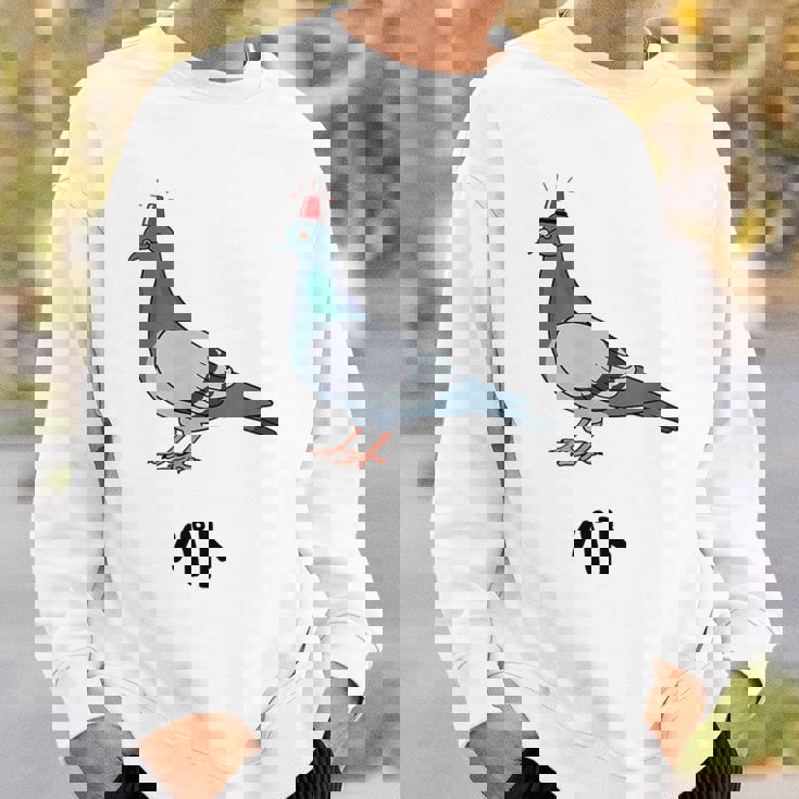 パト 鳩 ギャグ ジョーク 動物好き ダジャレ パトカー 警察 駄洒落 お笑い おもしろ ネタ スウェットシャツ 彼への贈り物