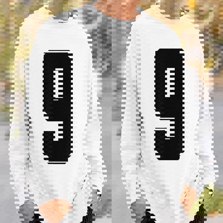 番号9 ナインスポーツジャージ 誕生日年齢 ラッキーナンバーブラック スウェットシャツ 彼への贈り物