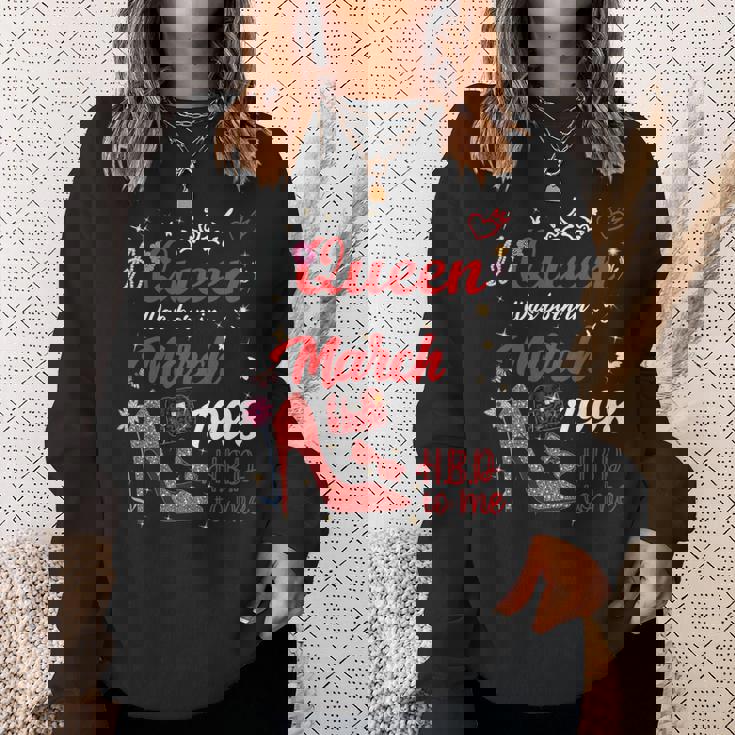 1998年3月 誕生日 この女王は1998年3月に生まれました 長袖tシャツ スウェットシャツ 彼女への贈り物