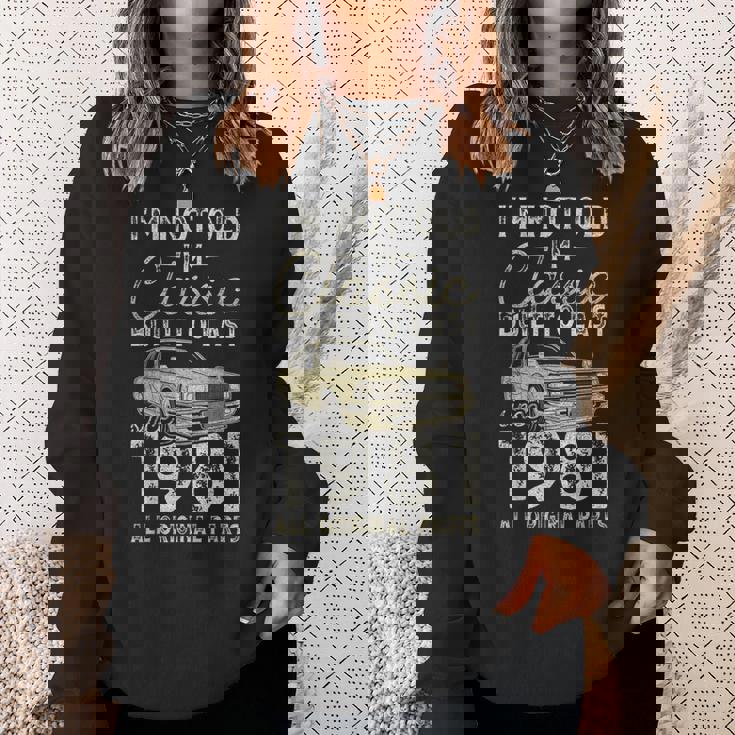 45 歳の誕生日、1981 年以来、クラシックカー、45 歳 スウェットシャツ 彼女への贈り物