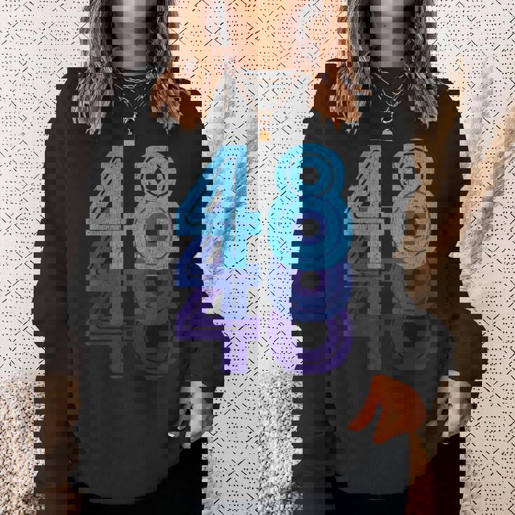 48ラッキーナンバー48歳の誕生日のスポーツチーム スウェットシャツ 彼女への贈り物