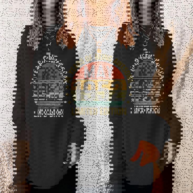 5月の誕生日 Est 1952 限定版 ヴィンテージ 74Th スウェットシャツ 彼女への贈り物