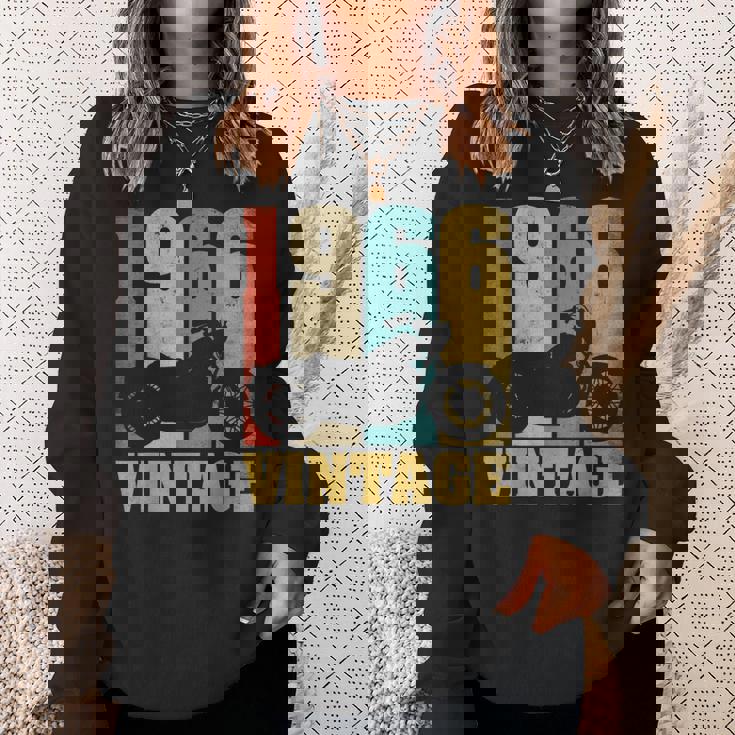 60 歳の誕生日バイカーギフトtシャツ-ヴィンテージ1966バイク スウェットシャツ 彼女への贈り物