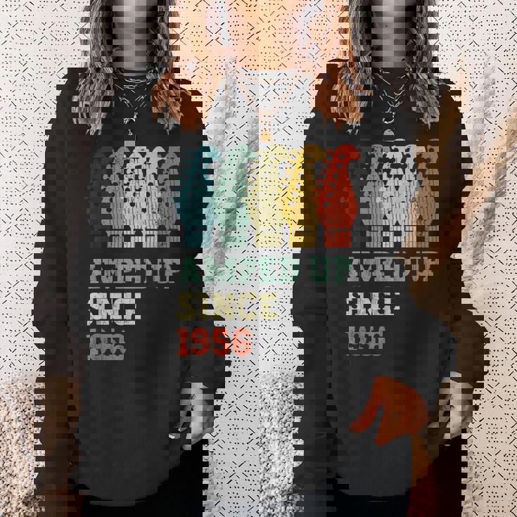 Amped Upince 1956 レトロ 誕生日 ギター 音楽 誕生年 スウェットシャツ 彼女への贈り物