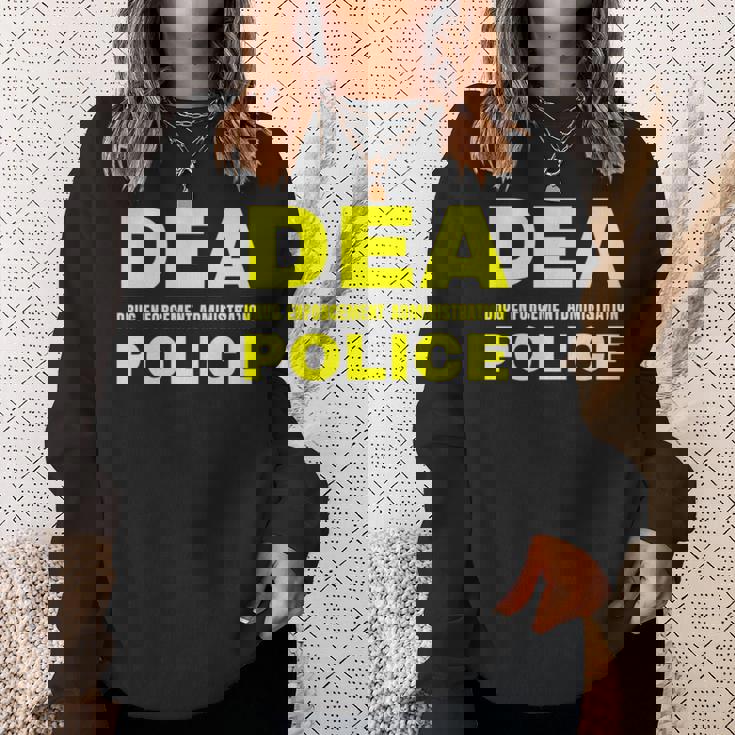 Dea 警察官 麻薬取締局 フロントプリント 長袖tシャツ スウェットシャツ 彼女への贈り物